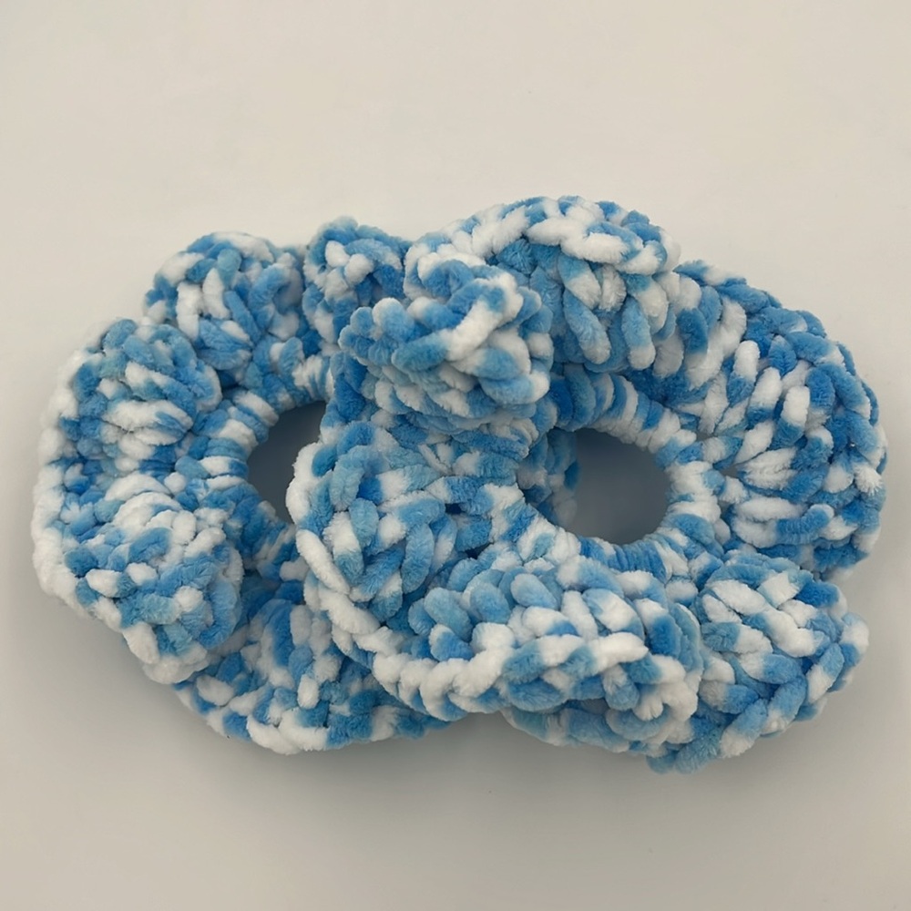 Oversized Scrunchies Hair Ties Crochet Handmade - Picture 2 of 5
